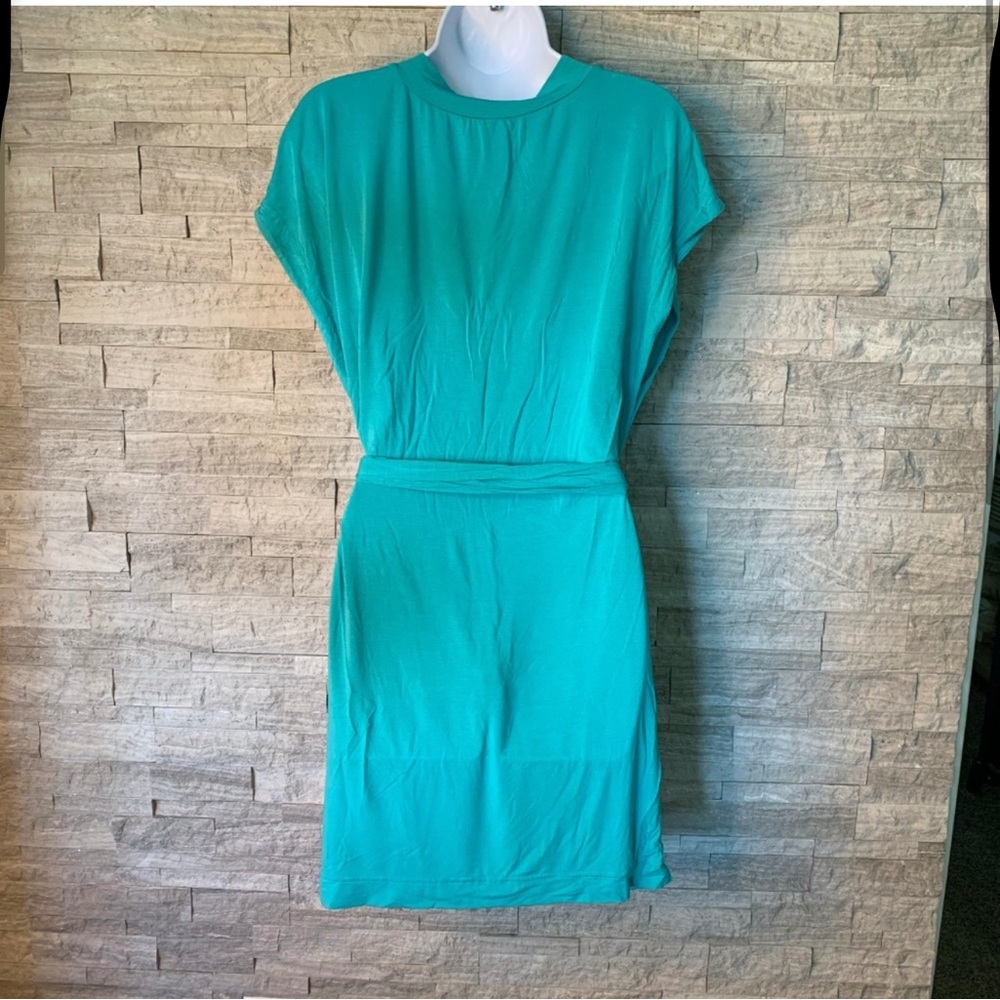 Victoria's Secret Swimsuit Cover-up size small - Picture 2 of 4